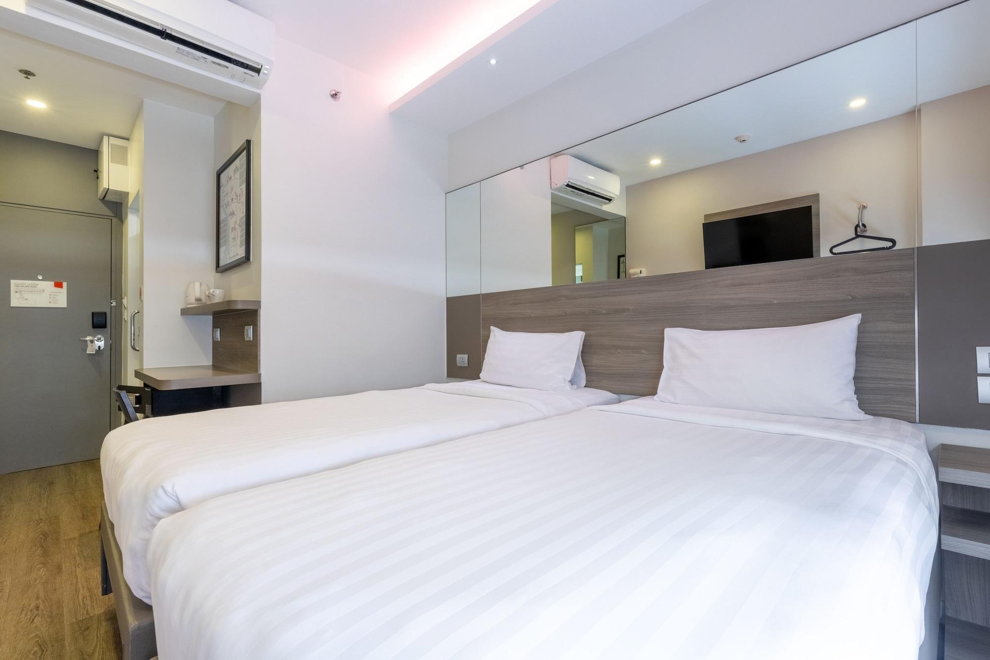 Red Planet Bangkok Surawong Hotel Luaran gambar